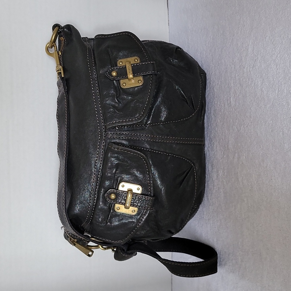Fossil black leather shoulder handbag